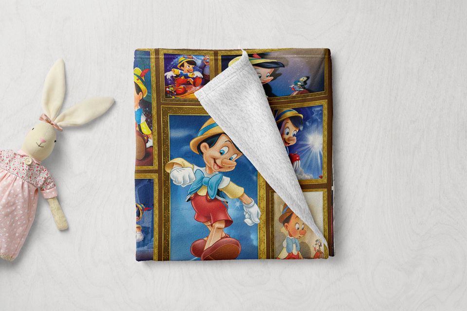Disney Pinocchio Blanket - Disney Lovers Throw Quilt