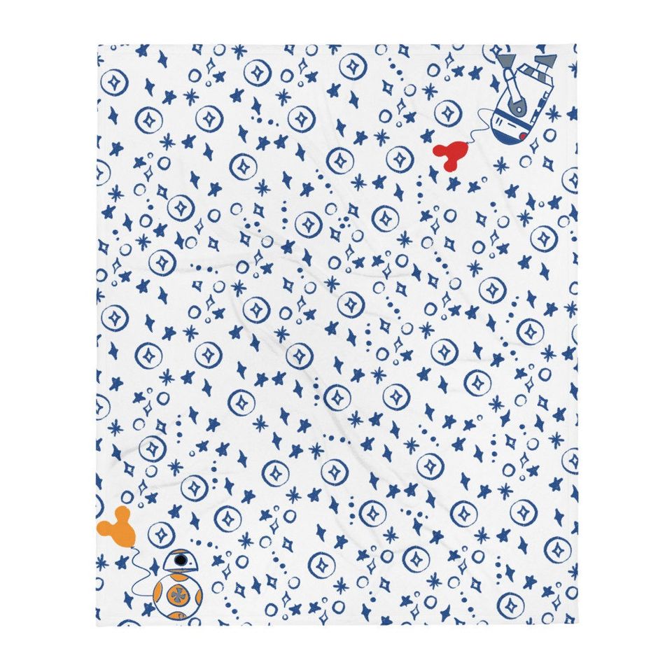 Disney BB8 and R2D2 Throw Blanket