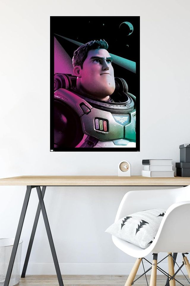 Disney Pixar Lightyear - Buzz Wall Poster