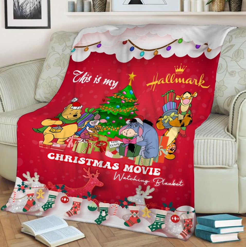 Disney Christmas Winnie the Pooh Blanket