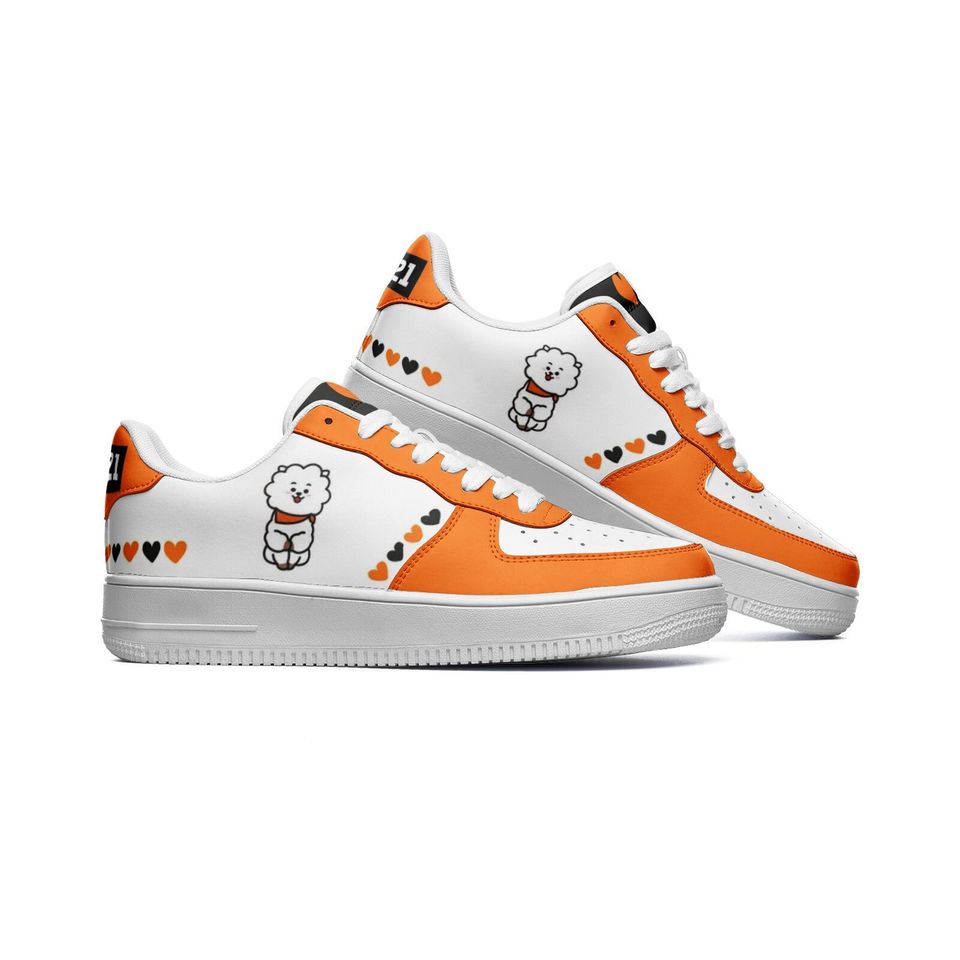 BT21 RJ  Low Top Leather Sneakers