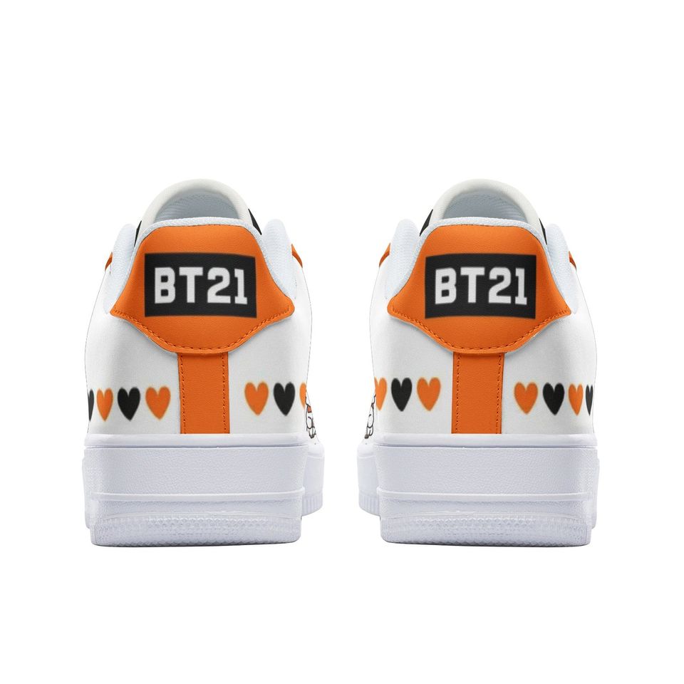 BT21 RJ  Low Top Leather Sneakers