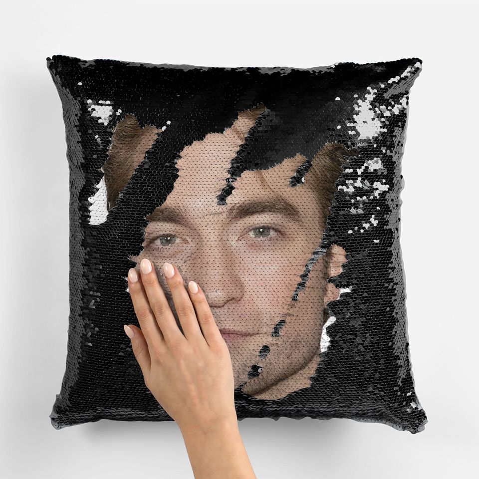 ROBERT PATTINSON - Fan Sequin Pillowcase