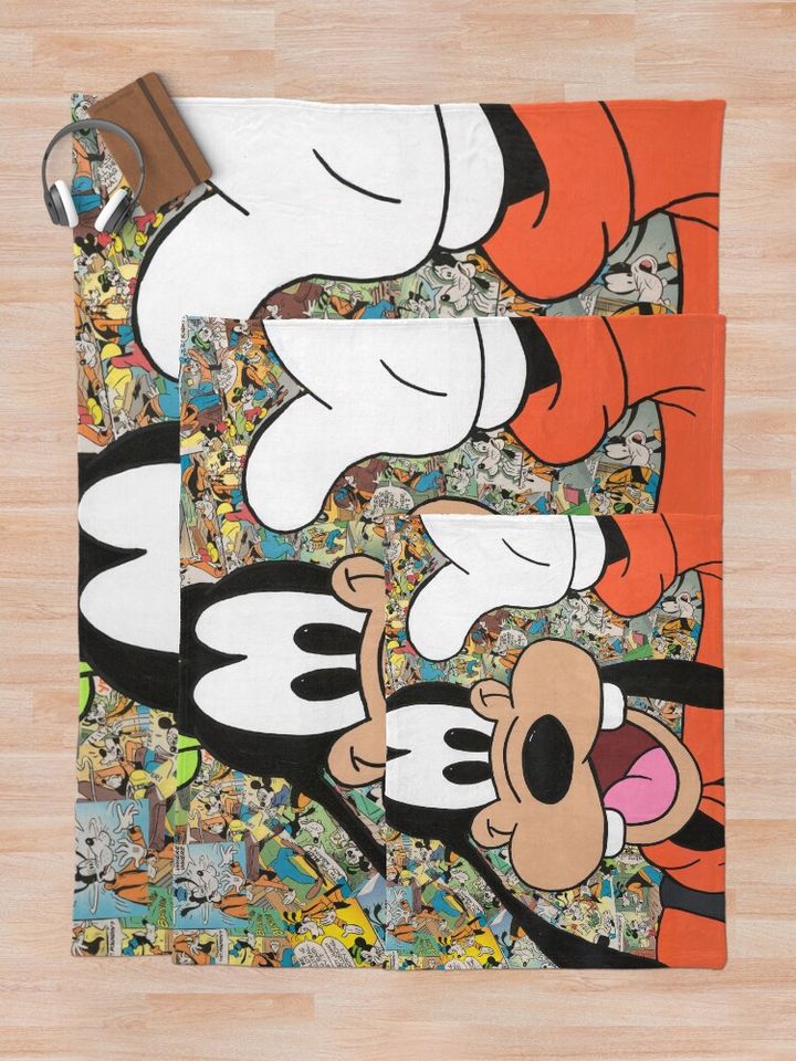 Comic Book Goofy Throw Blanket