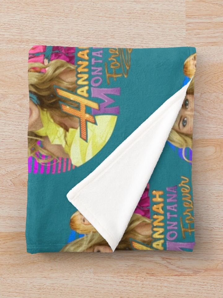 HANNAH MONTANA forever still sitting quietly Throw Blanket