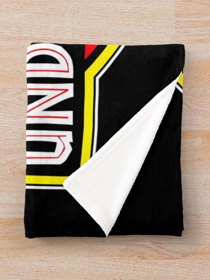 Under the sea Throw Blanket