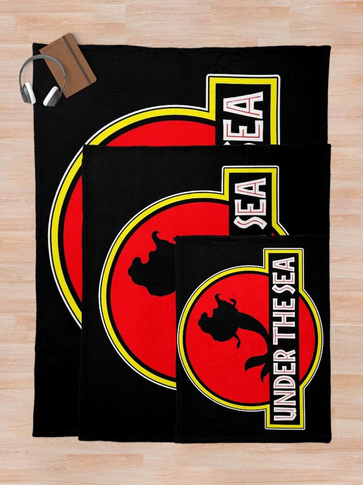 Under the sea Throw Blanket