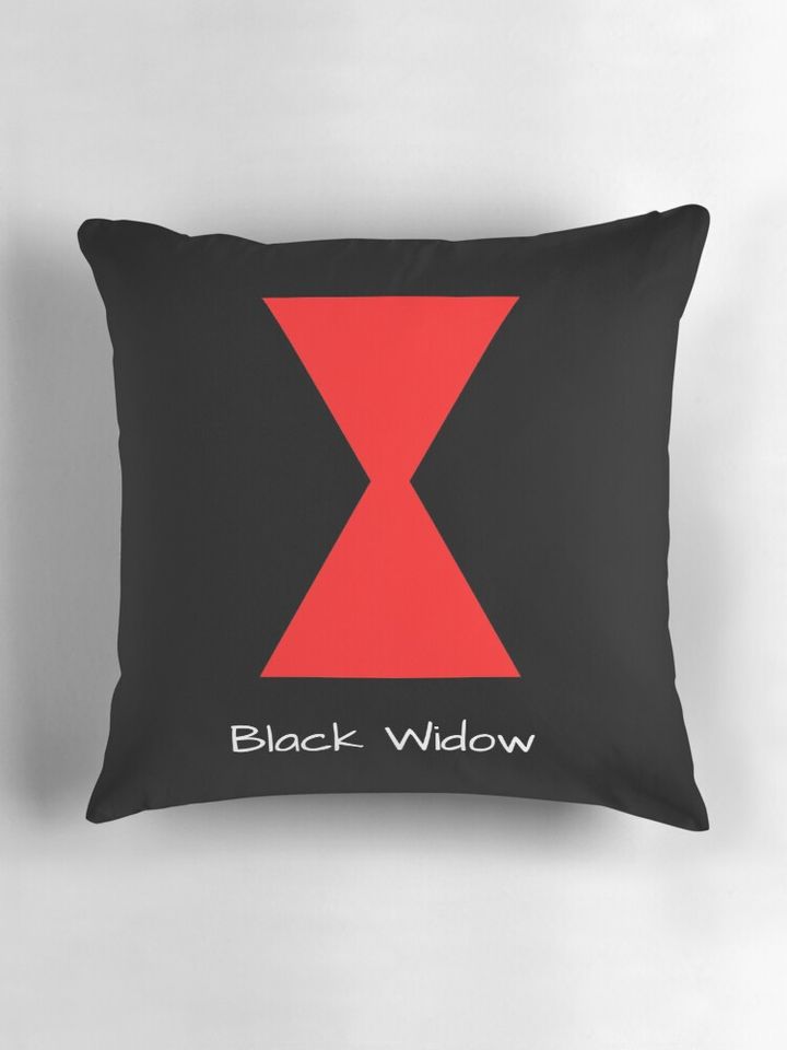 Black widow Pillow