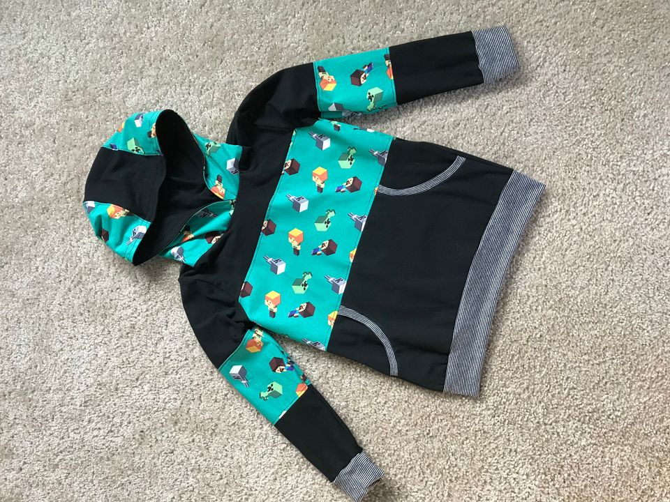 Minecraft Freestyle Pullover