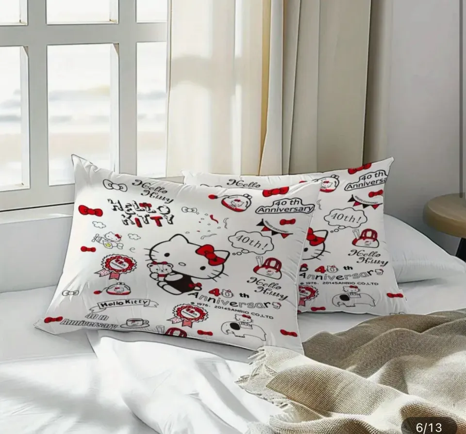 Hello Kitty Bedding Set