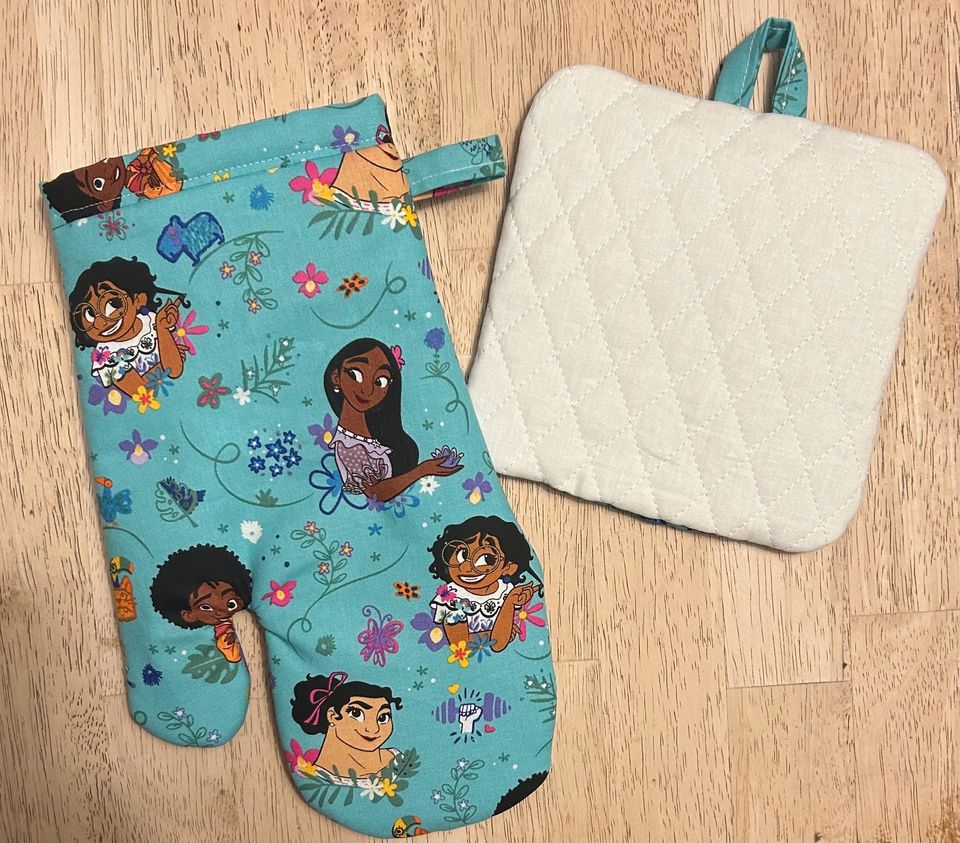 Encanto Oven mitt and Pot-Holder