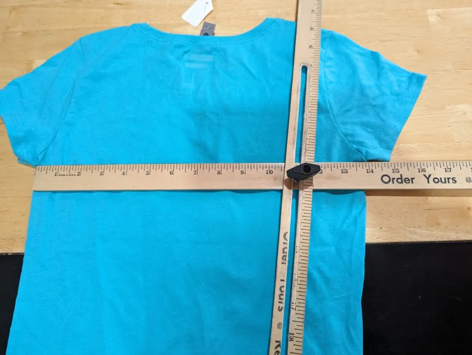 Minecraft blue t-shirt sz l