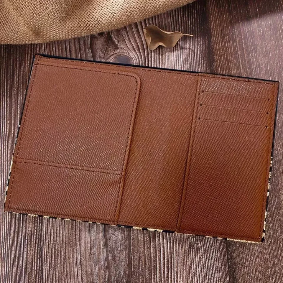 Detroit Football Team Lionss Travelling Passport Holder