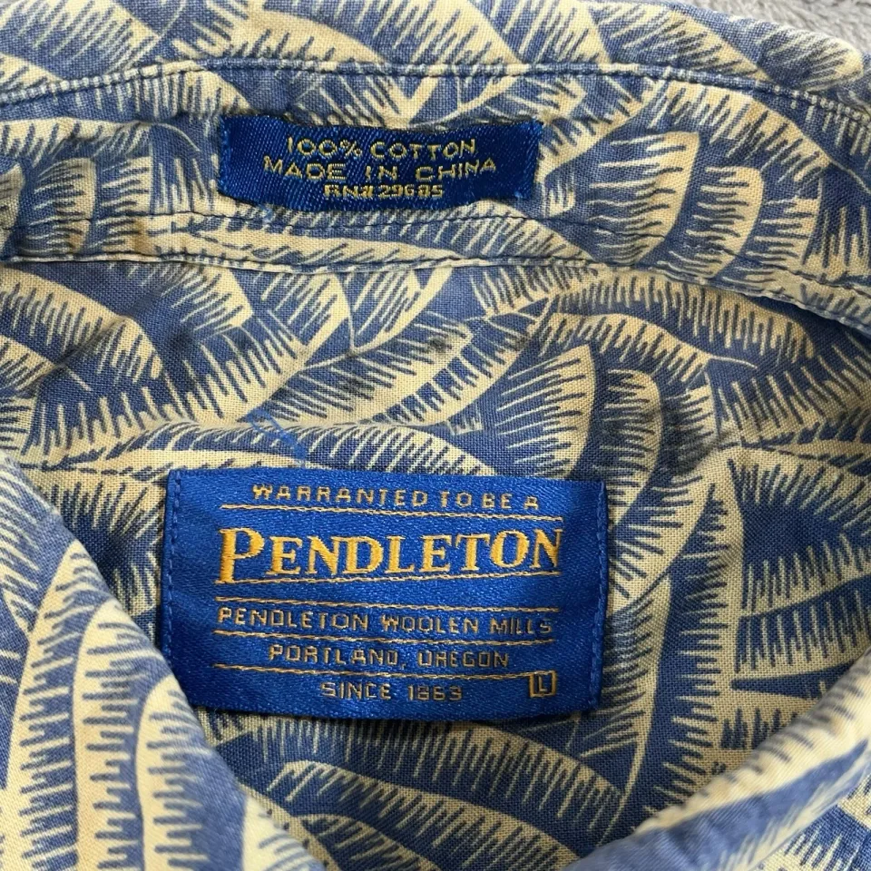 Pendleton Men’s Short Sleeve Button Shirt Hawaiian Bamboo Large Geometric Blue
