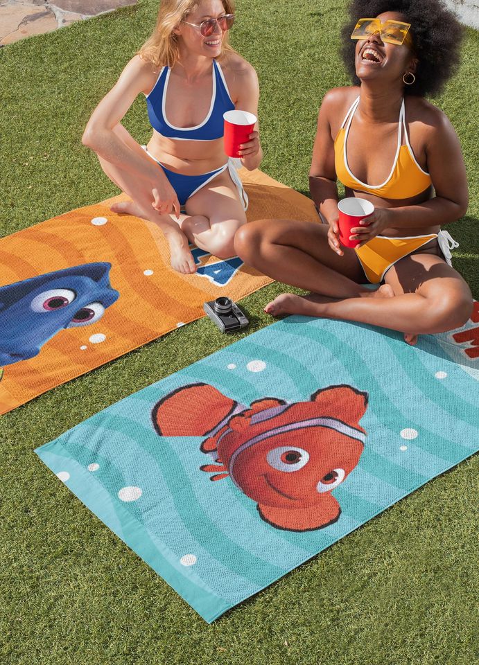 Custom Finding Nemo Towel, Disney Finding Nemo, Finding Nemo Characters, Birthday Gift for Kid, Custom Pool and Bath Towel, Nemo Dory Marlin