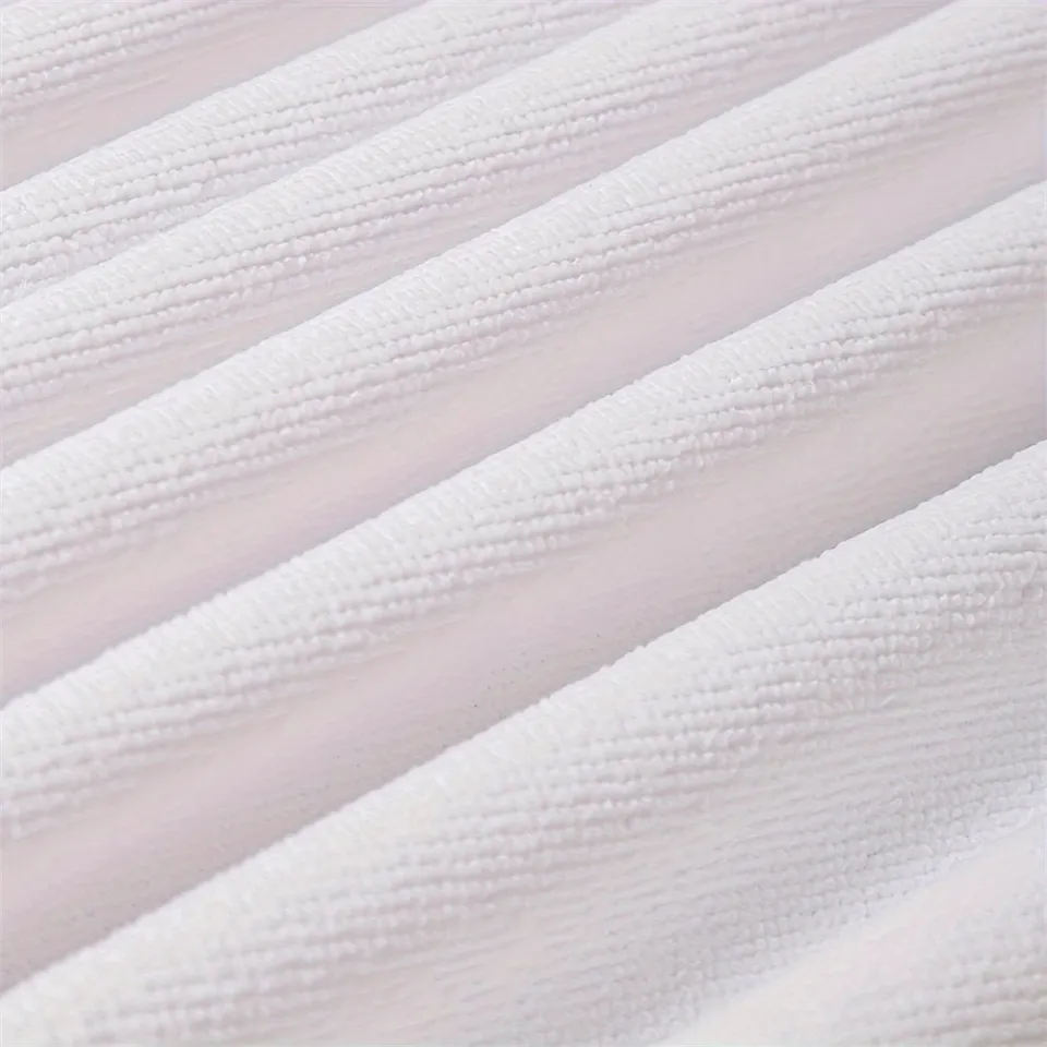 Large Dolphin Jump Microfiber Beach Towel Quick Dry Sand Free Soft Beach Towels