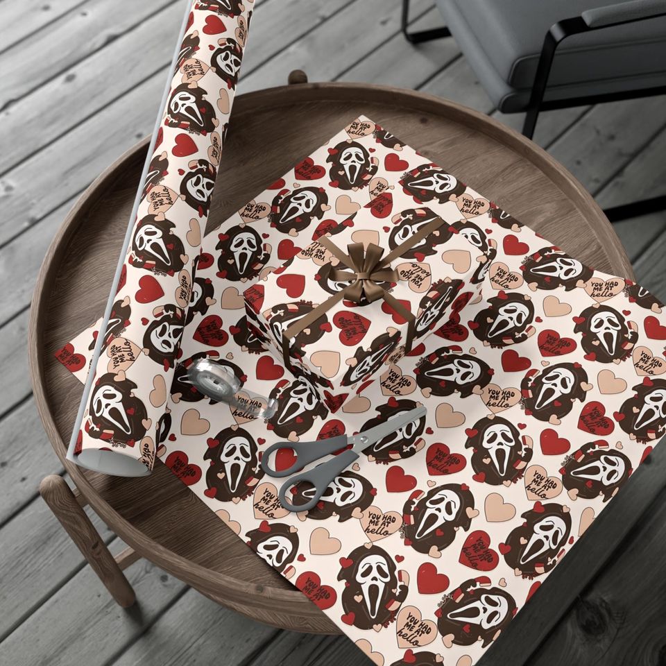 Scream/Ghost Face-Inspired Horror Themed Gift Wrap Paper