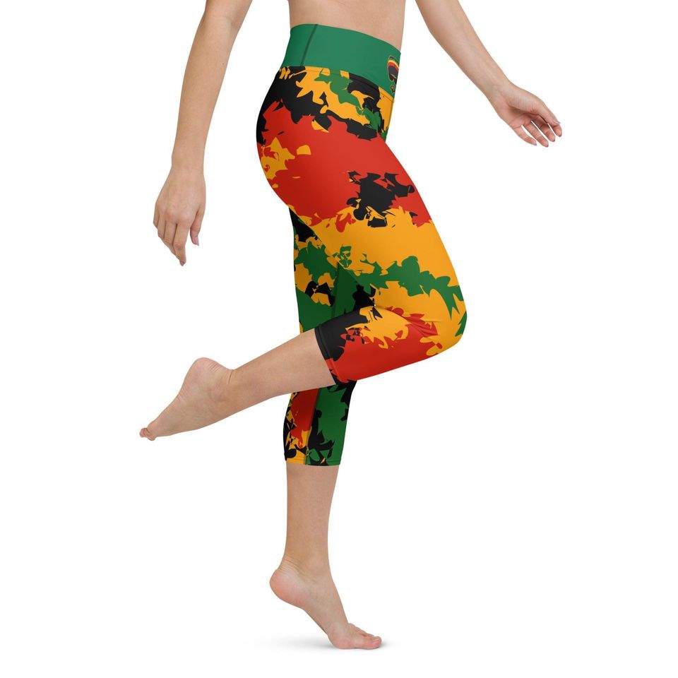 Rastaman Camo Yoga Capri Leggings