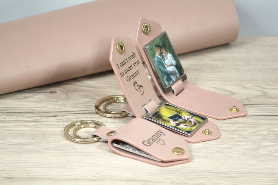 Man accessory - Personalized Leather Keychain With Photo, Gifts for Him Boyfriend