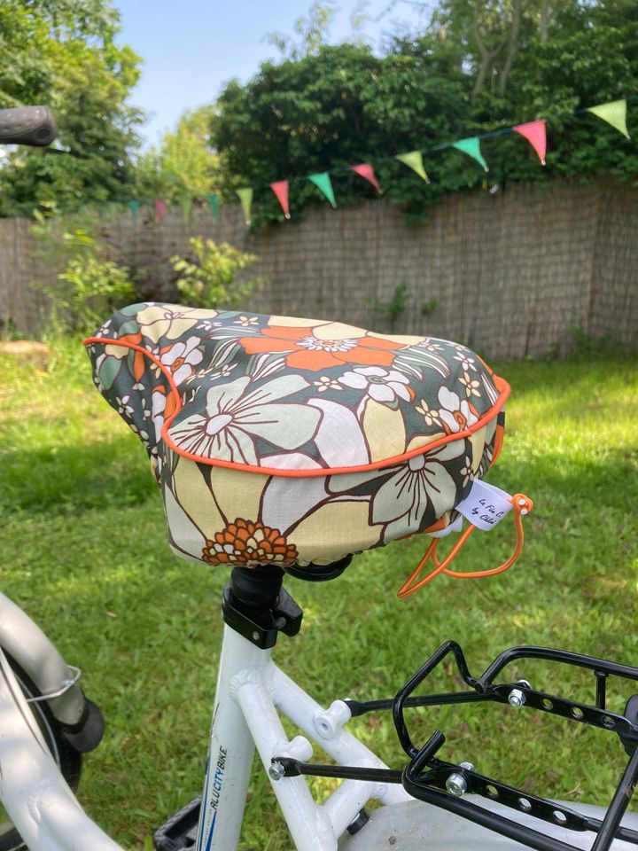 protection selle de vlo / Water-repellent saddle cover