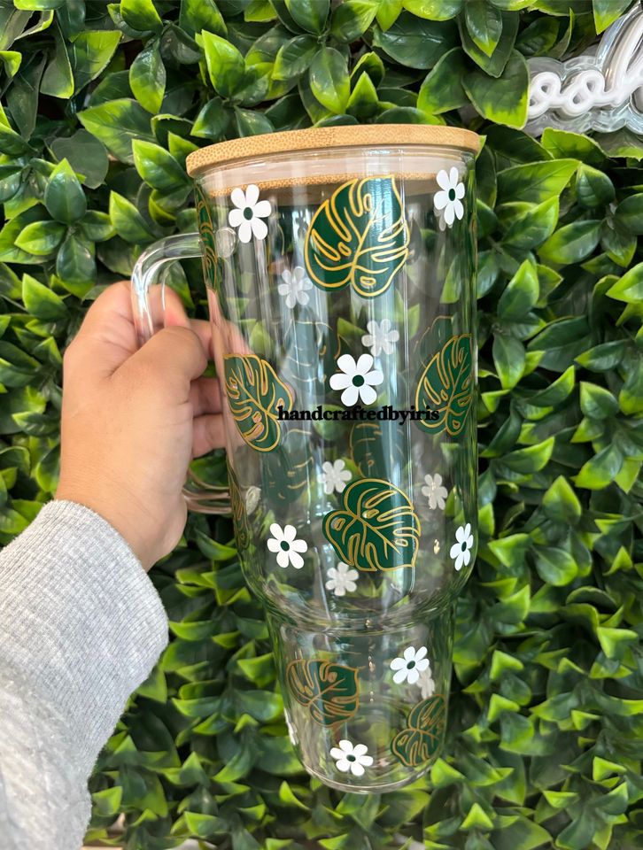 40 oz Glass Tumbler with Monstera Leaf Design, Leaf Pattern, and Cute Leaves