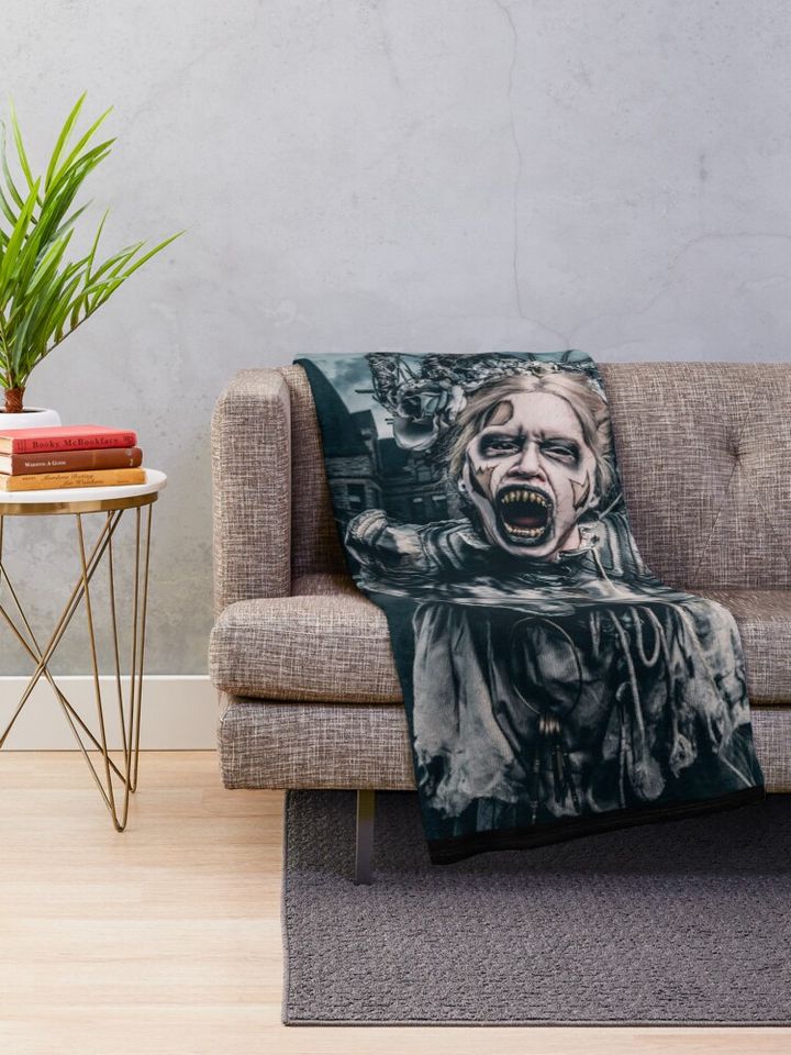 Blue Widow Scream Throw Blanket