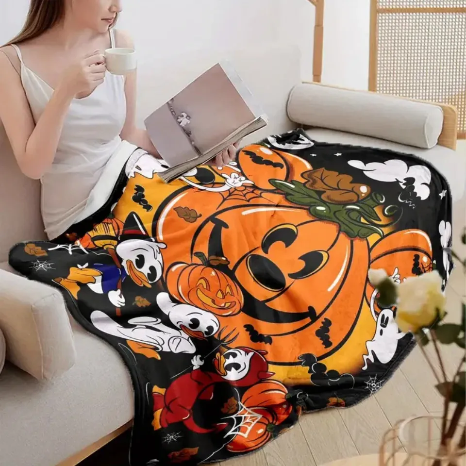 Cute Mickey Mouse Halloween Pumpkin Fleece Blanket