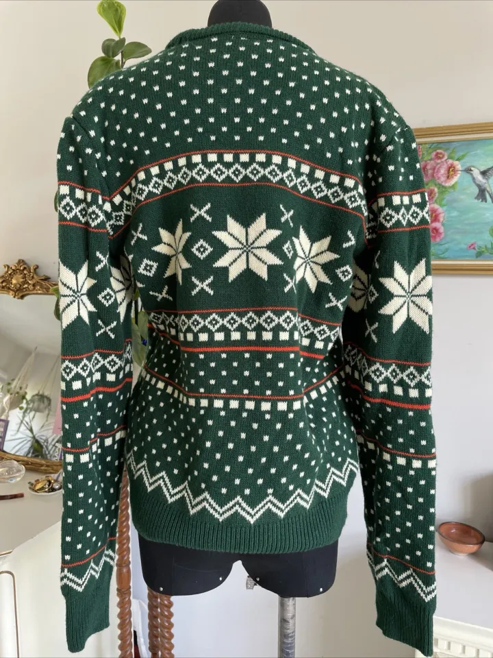 Elf Santa I Know Him Ugly Christmas Novelty Sweater Size M Holiday Cabincore