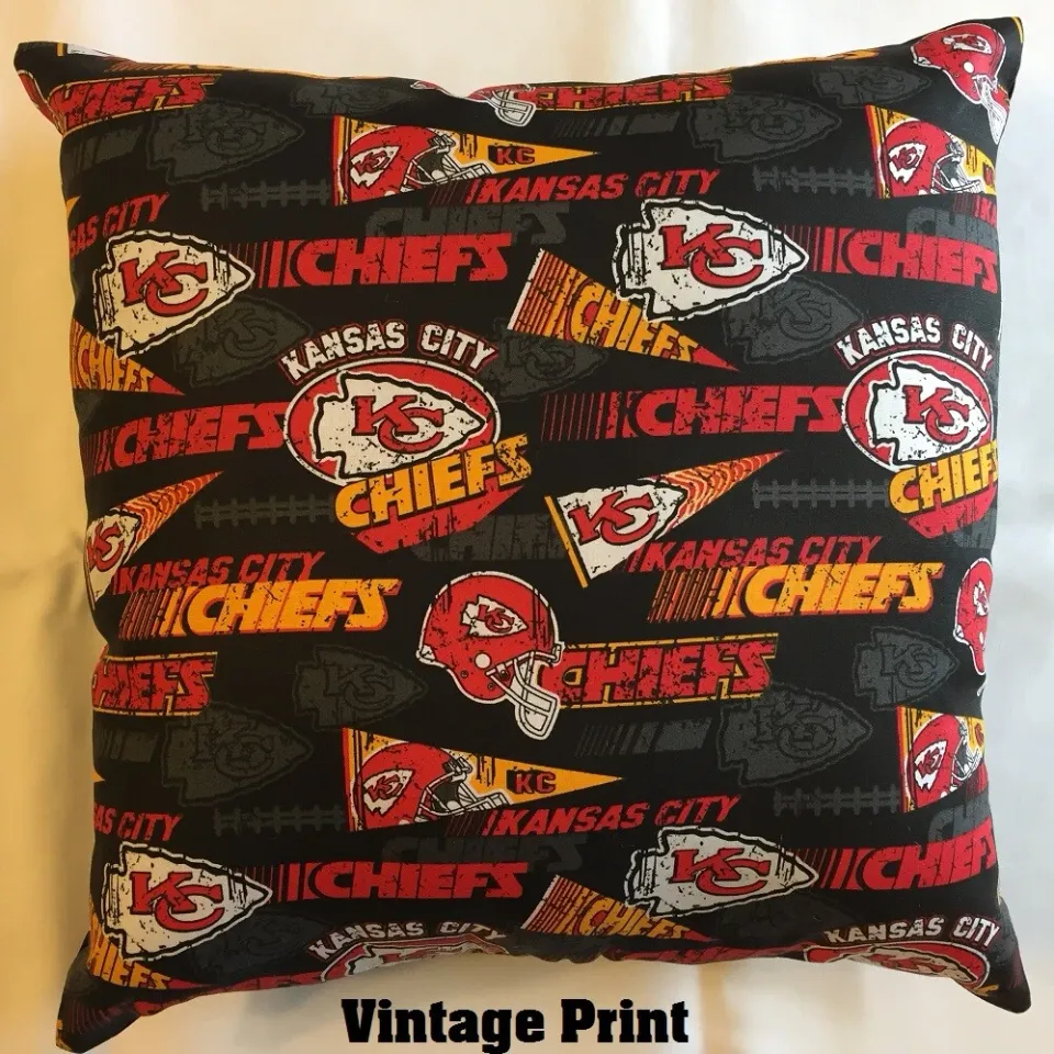 football KANSAS CITY CHIEFS PILLOW