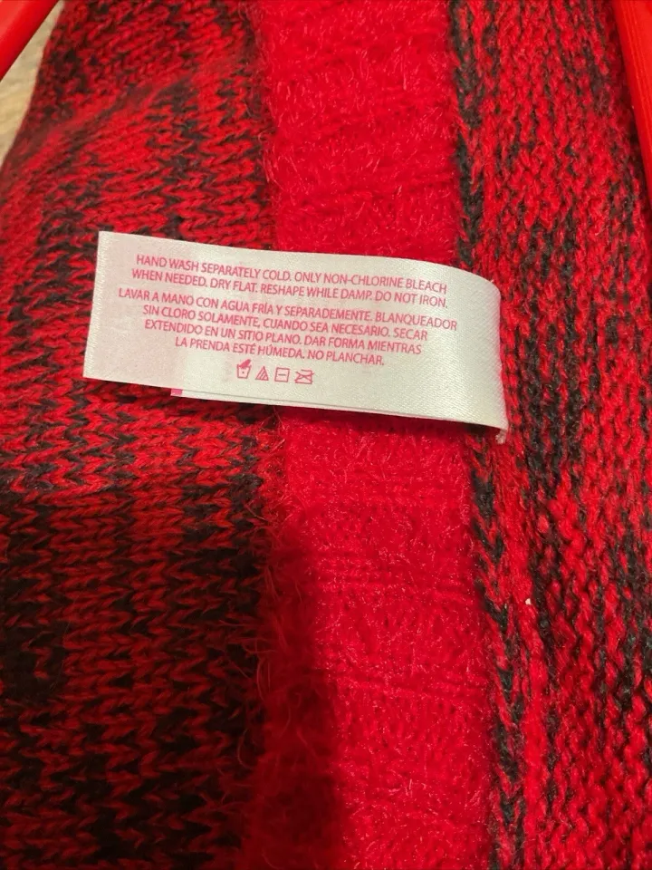 No Boundaries Ugly Christmas Sweater- Penguin in Scarf  Hat  Snowflakes-