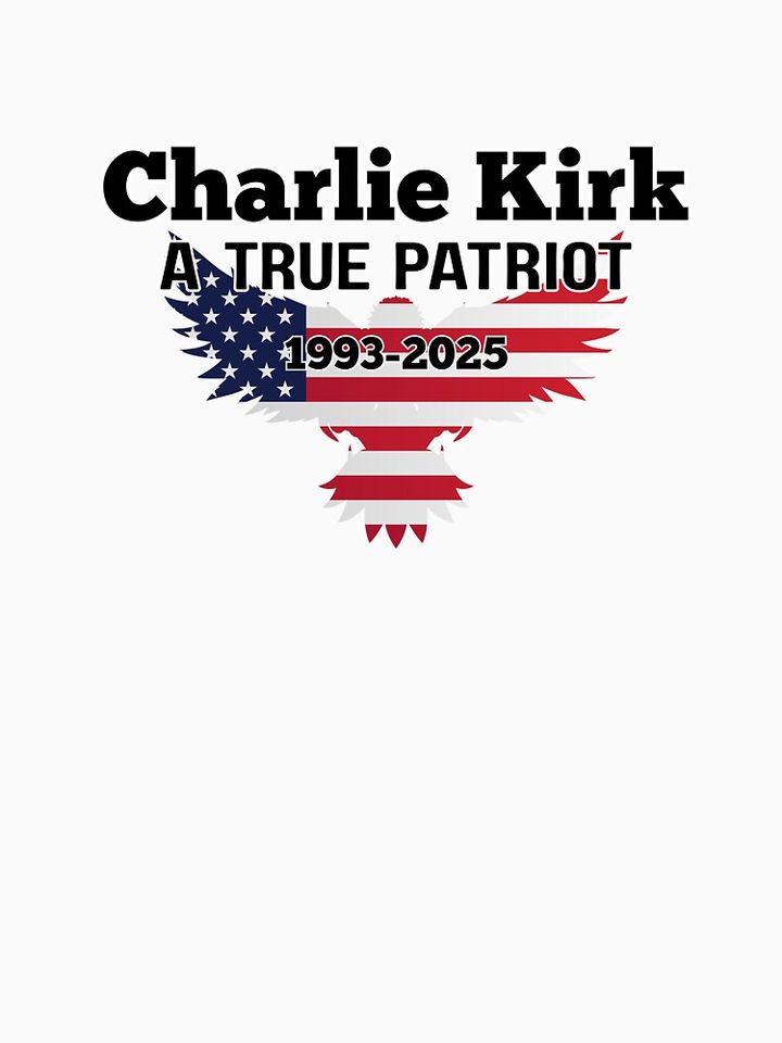 Charlie Kirk a true patriot  Pullover Hoodie