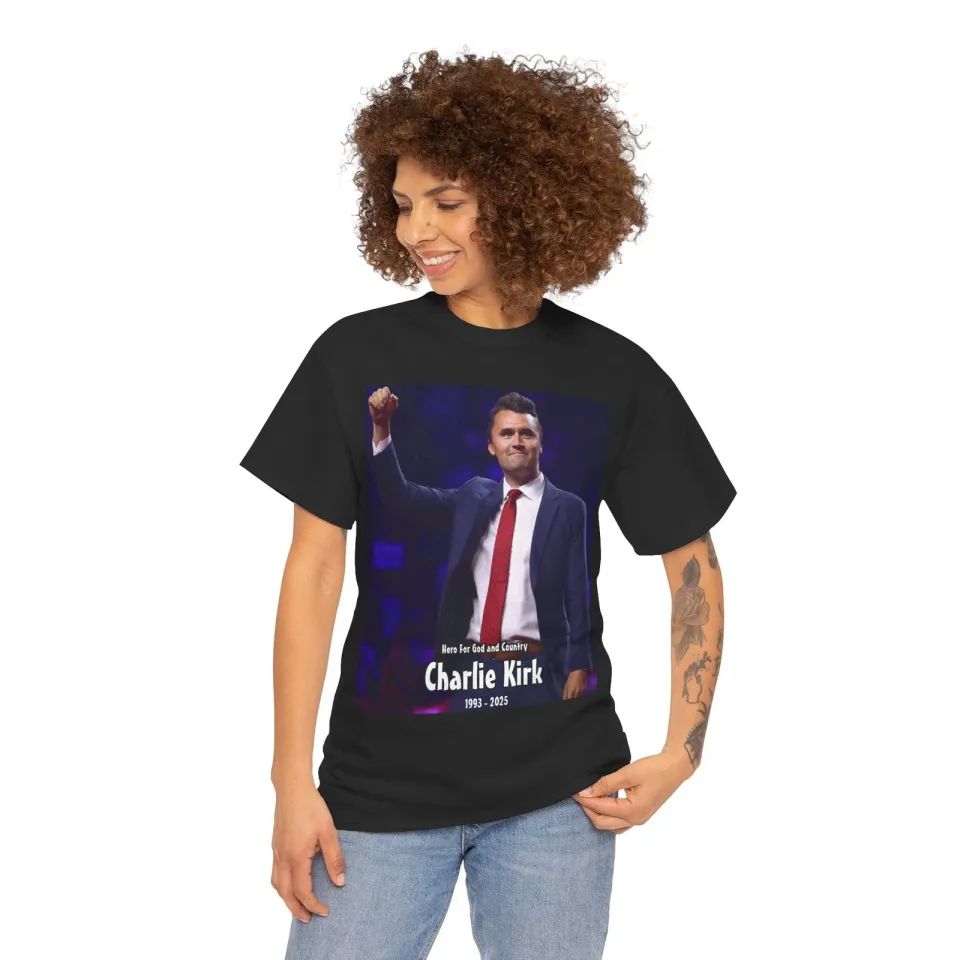 Charlie Kirk R.I.P. MAGA hero for truth unisex Short Sleeve Tee