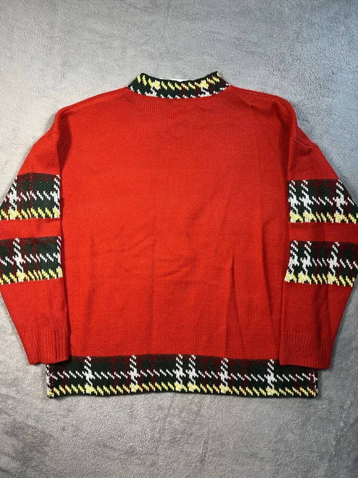 AndTheWhy Womens S/M Christmas Reindeer Ugly Sweater Pullover Plaid Pattern Red