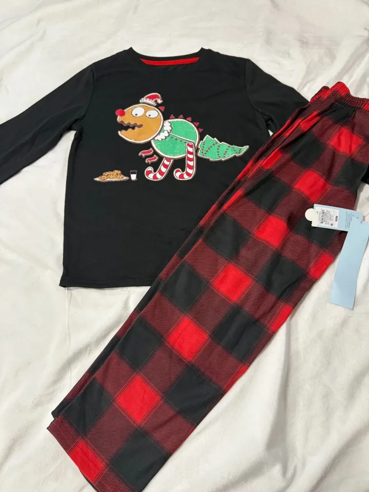 Cat & Jack Boy's Long Sleeve Christmas Pajama Set 2pc Black Red Plaid Cookie