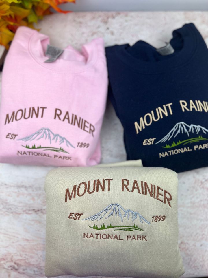 Mount Rainier National Park Embroidered Crewneck Sweatshirt