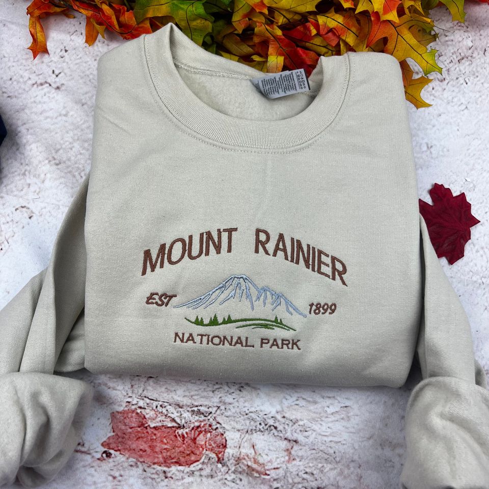 Mount Rainier National Park Embroidered Crewneck Sweatshirt