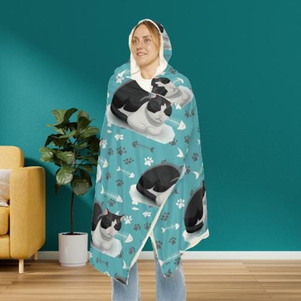 Loaf & Lounge Snuggle Blanket