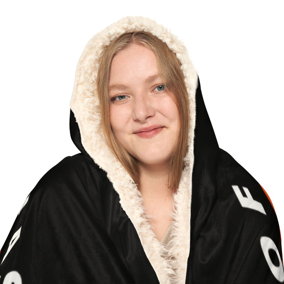 WOTW BLACK Snuggle Blanket