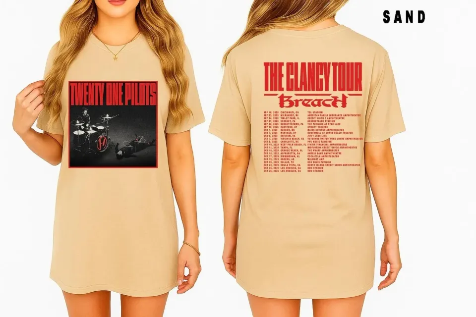 Pilotss Band Clancy Tour 2025 Graphic T-Shirt