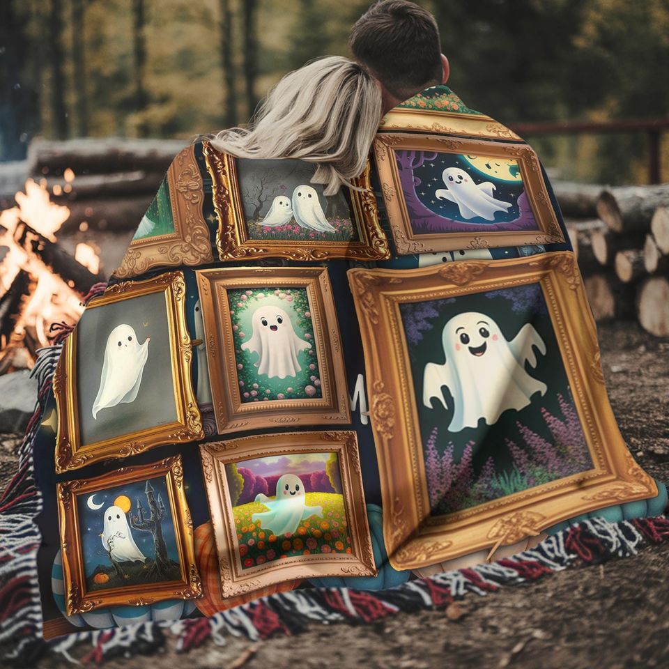 Retro Halloween Ghost Woven Throw Blanket: Spooky Gothic Home Decor