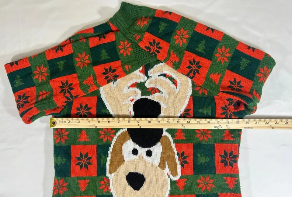 Ellen Ugly Christmas Reindeer Knit Pullover Sweater Size Medium M
