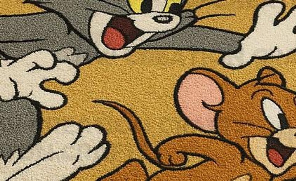 Tom & Jerry Plush Rug: Hand-Tufted Wool Cartoon Art
