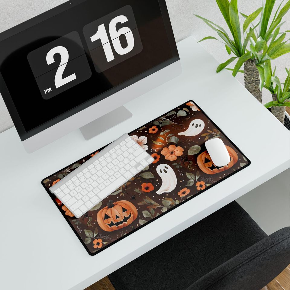 Cottagecore Halloween Desk Mat: Spooky Ghosts, Pumpkins & Flowers