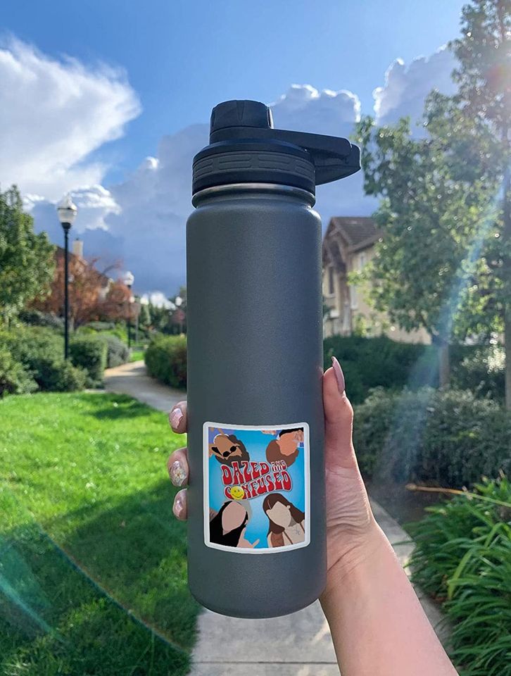 Dazed and Confused Autocollan Sticker 2"