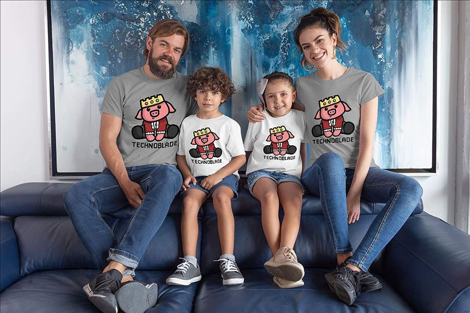 Technoblade Cute King Pig Shirt