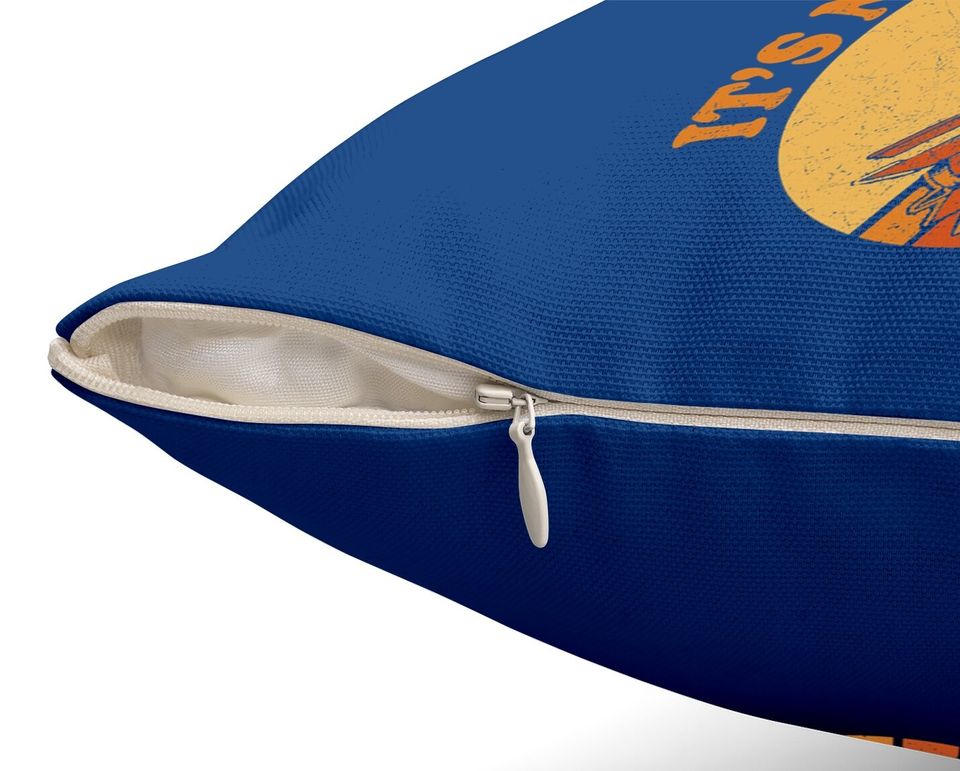 Its Not Rocket Surgery - Retro Surgeon Rocket Scientist Throw Pillow