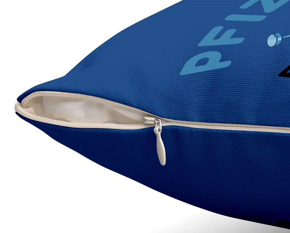 Pfizer Alumni Est 2021 Vaccinated C.o.v.i.d 19. Throw Pillow