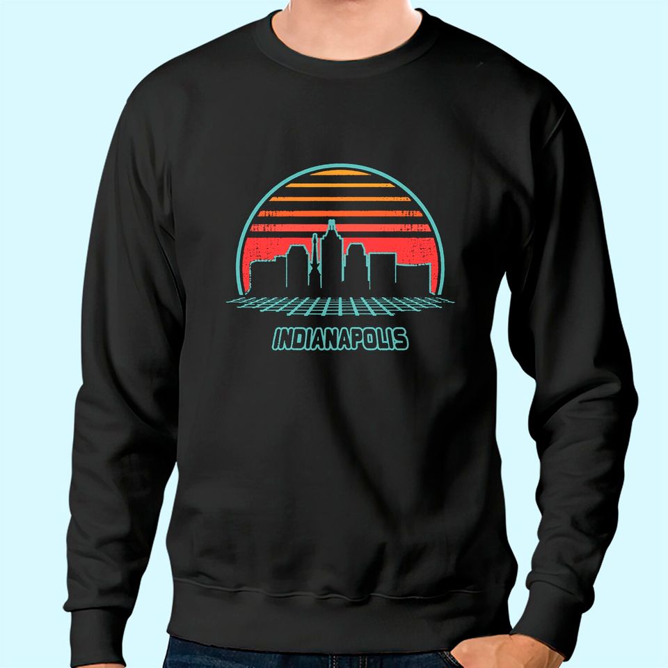 Indianapolis City Skyline Retro 80s Style Souvenir Gift Sweatshirt