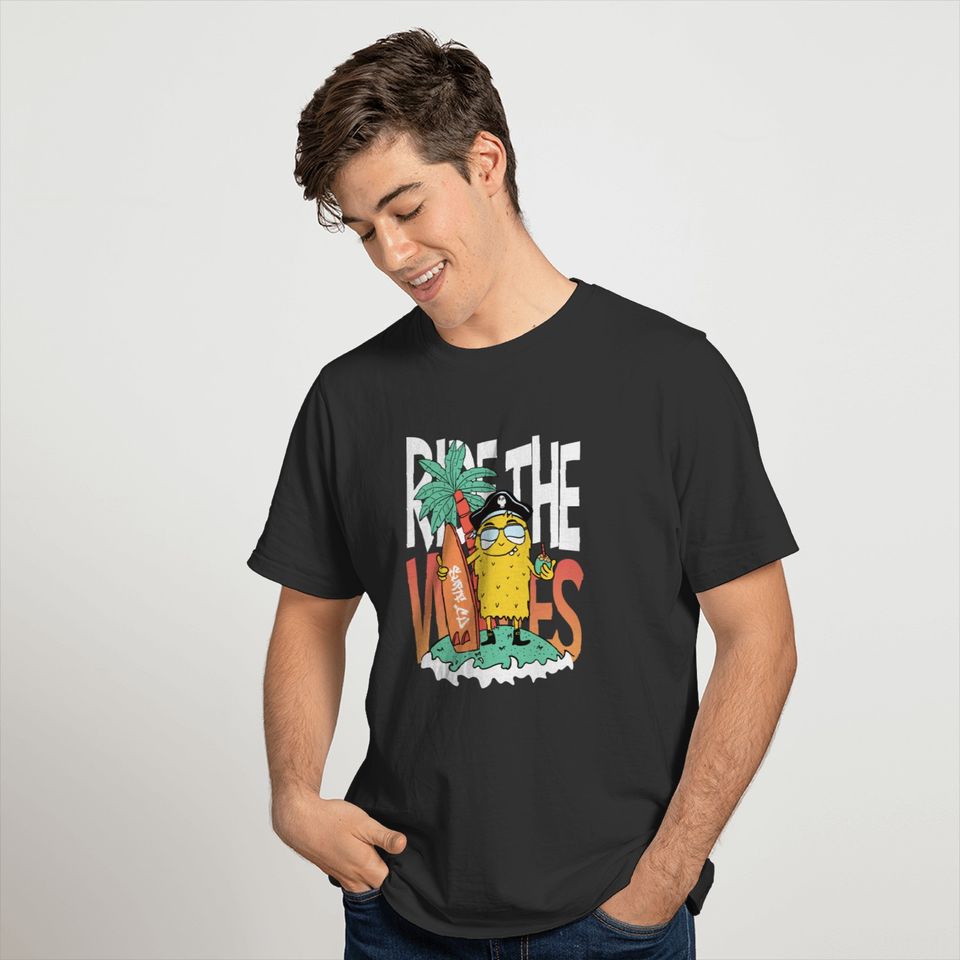 Ride the waves Surf Design T-shirt