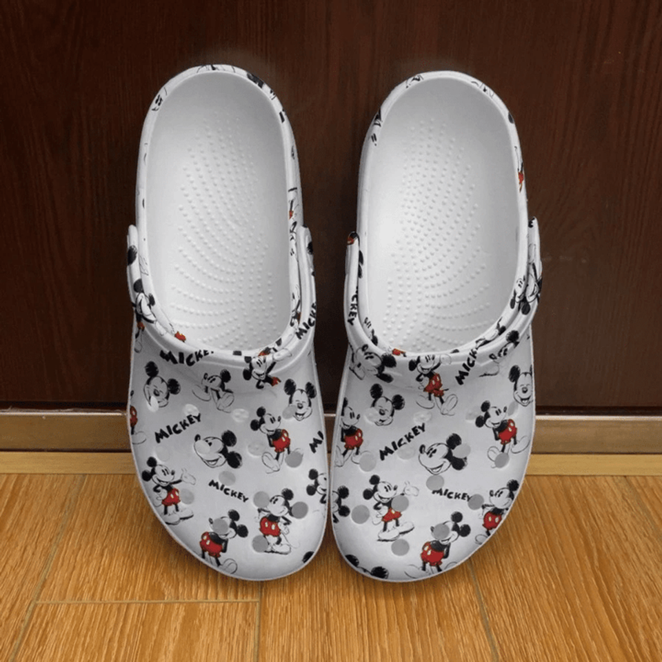 Mickey Poses Funny Mouse Ear Love Mickey Mouse Unisex Classic Clogs